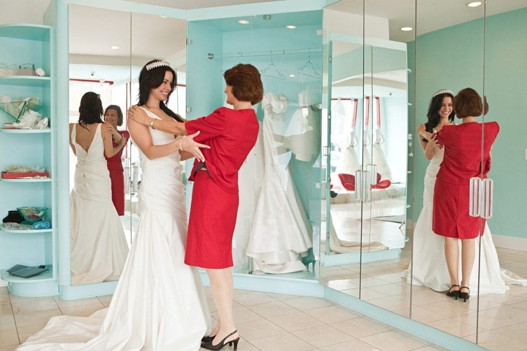 Why It s Better to Choose a Wedding Dress with a Friend  Than with Mom   - 86