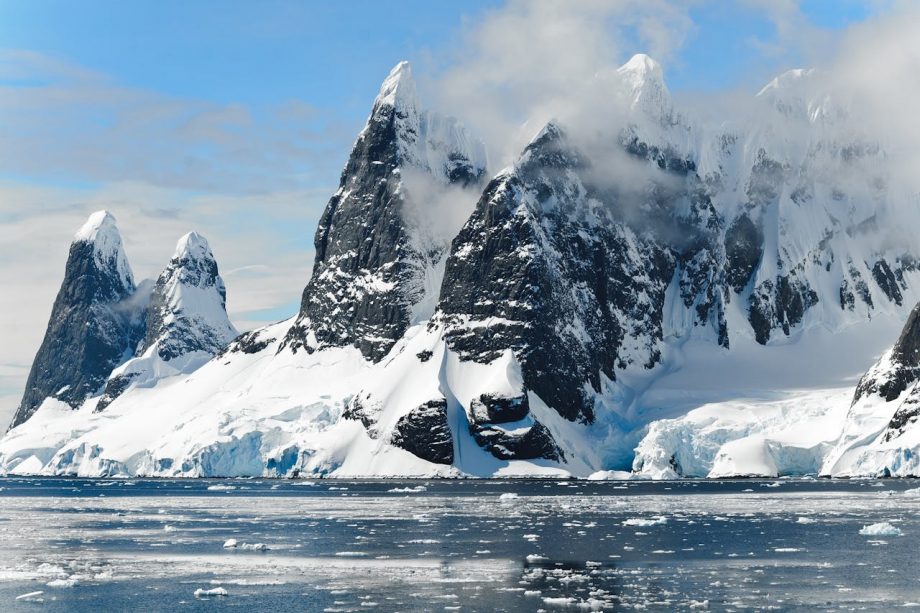 Reasons why you should start planning your trip to antarctica today!