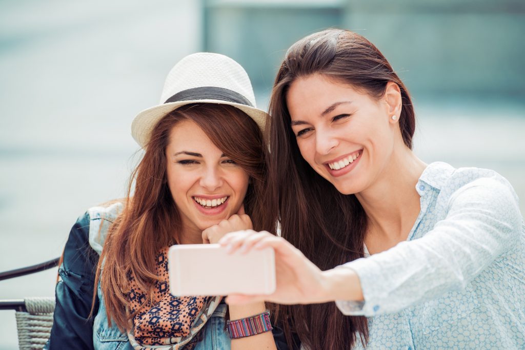 7 Selfie Tips You Need to Know for A Perfect Selfie » Trending Us