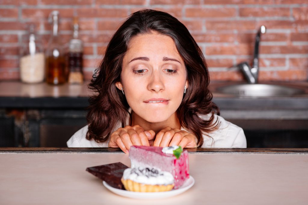 sign-displaying-i-m-hungry-word-written-on-having-a-strong-wish-or