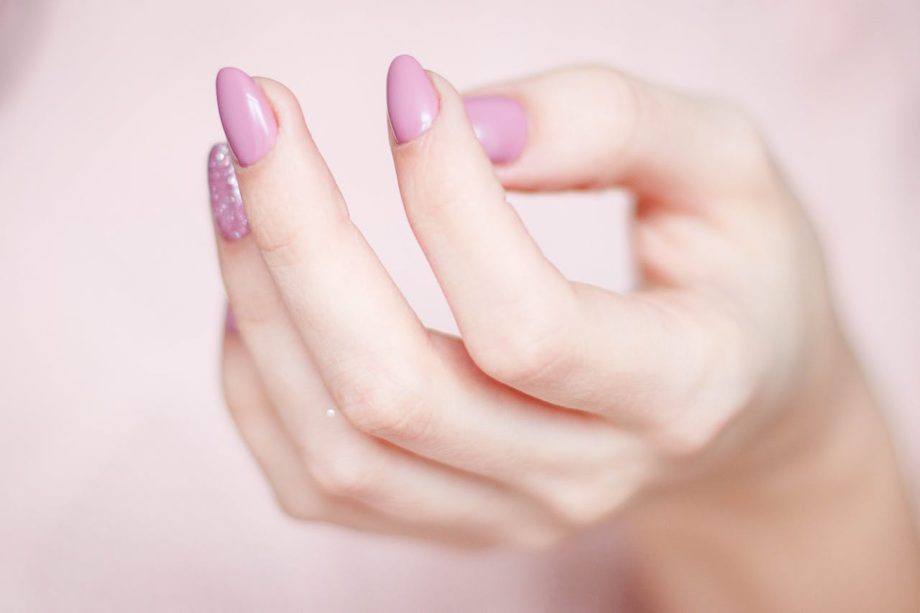 Natural remedies for stronger nails