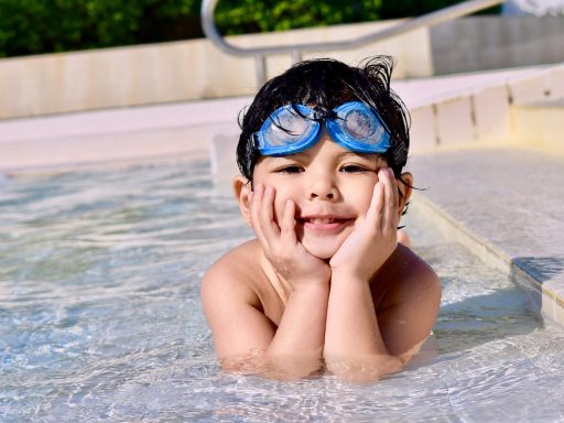 Skin protection after swimming in the pool